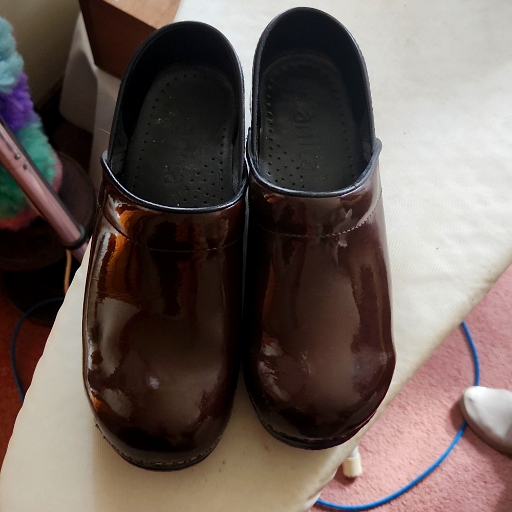 Sanita size 37 ( 7)